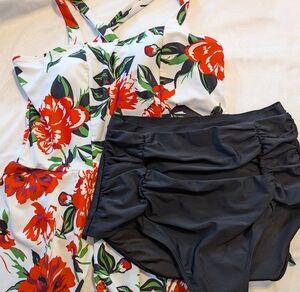 Woman's XL 2 Piece Bathing Suit